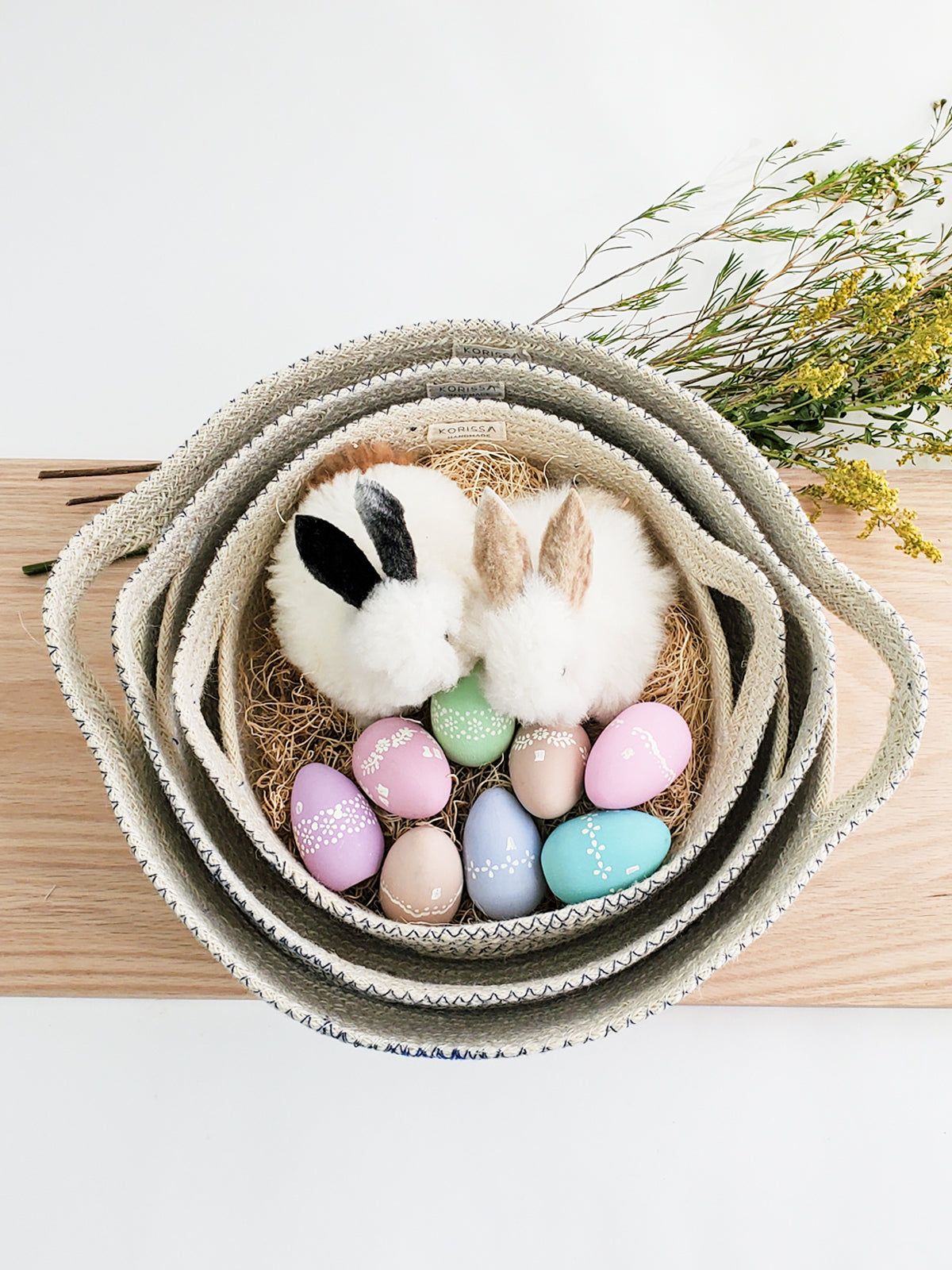 Amari Fruit Bowl - Black - Chickadees Wooden Toys