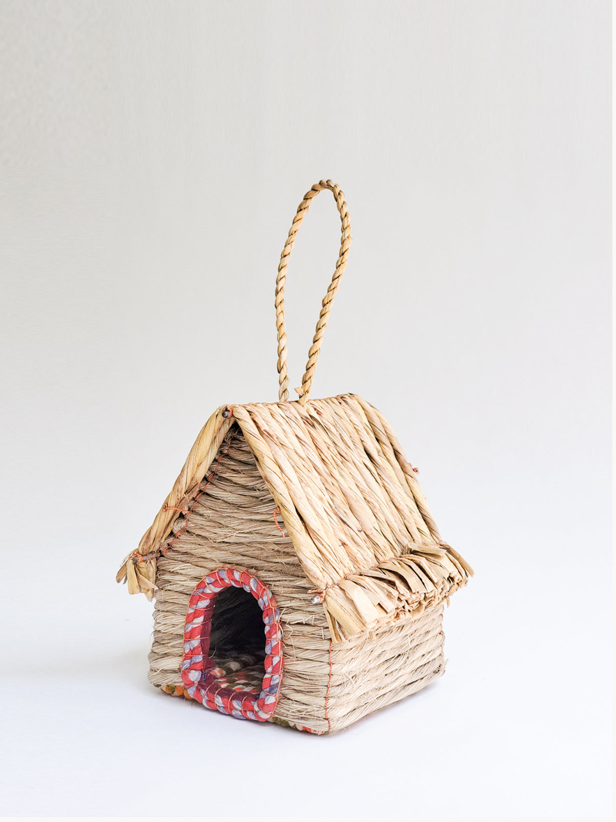 Seagrass & Sari Birdhouse - Cabin - Chickadees Wooden Toys