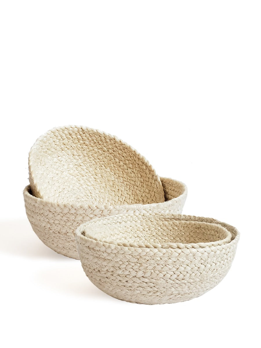 Kata Candy Bowl - White (Set of 4) - Chickadees Wooden Toys