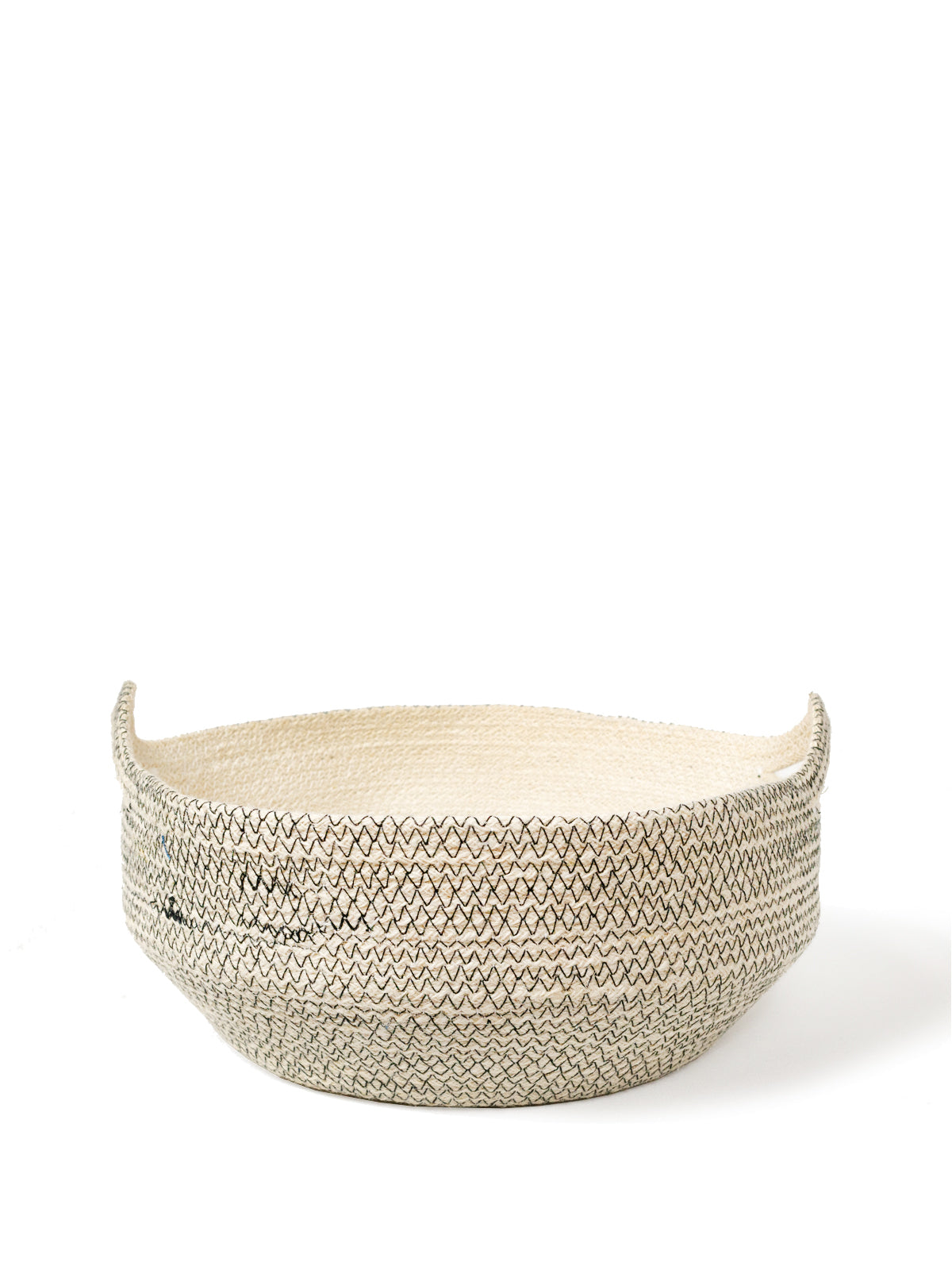 Amari Fruit Bowl - Black - Chickadees Wooden Toys