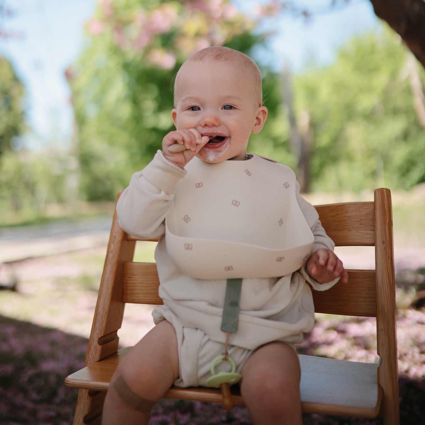 Silicone Baby Bib - Chickadees Wooden Toys