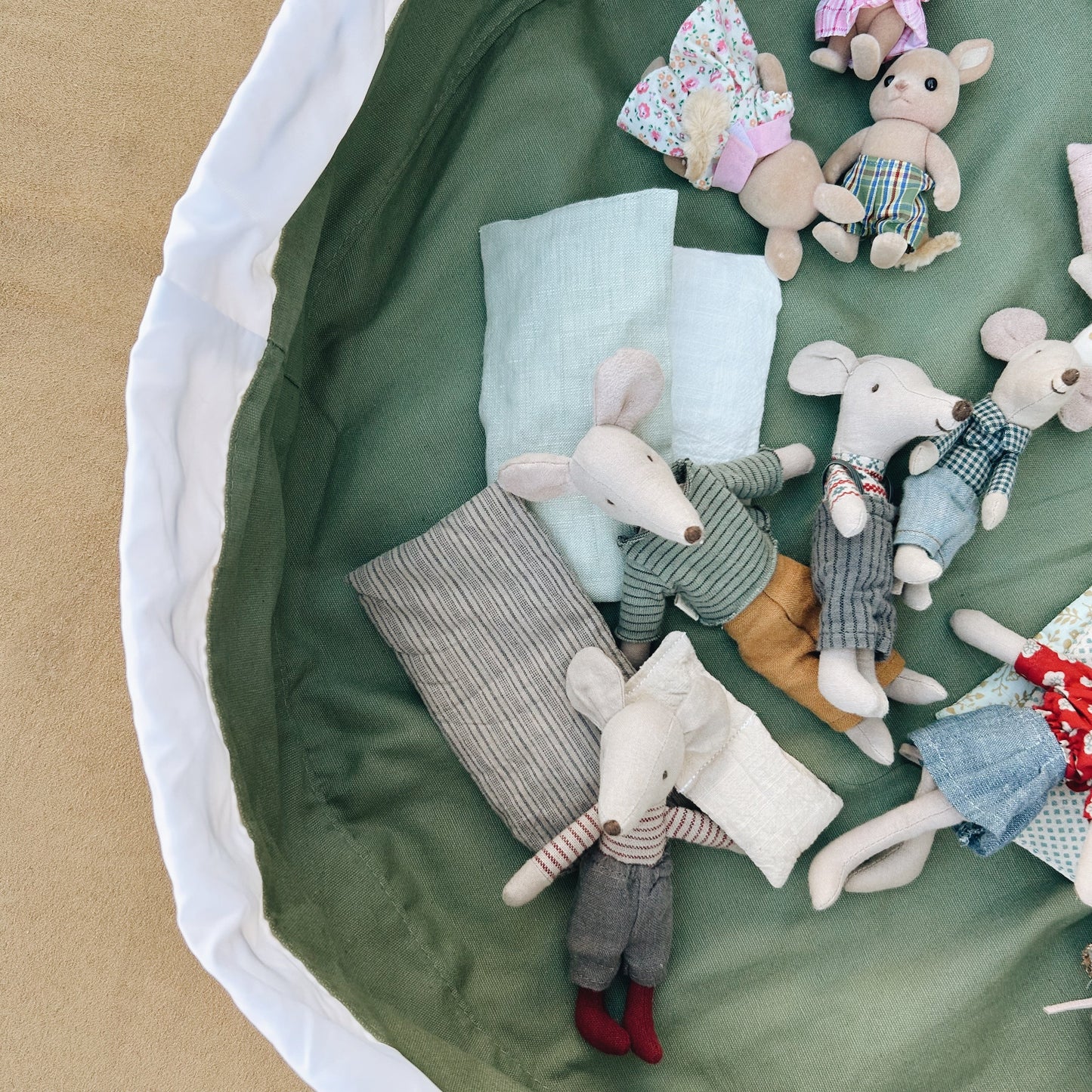 The Cinch (check/olive) - Chickadees Wooden Toys