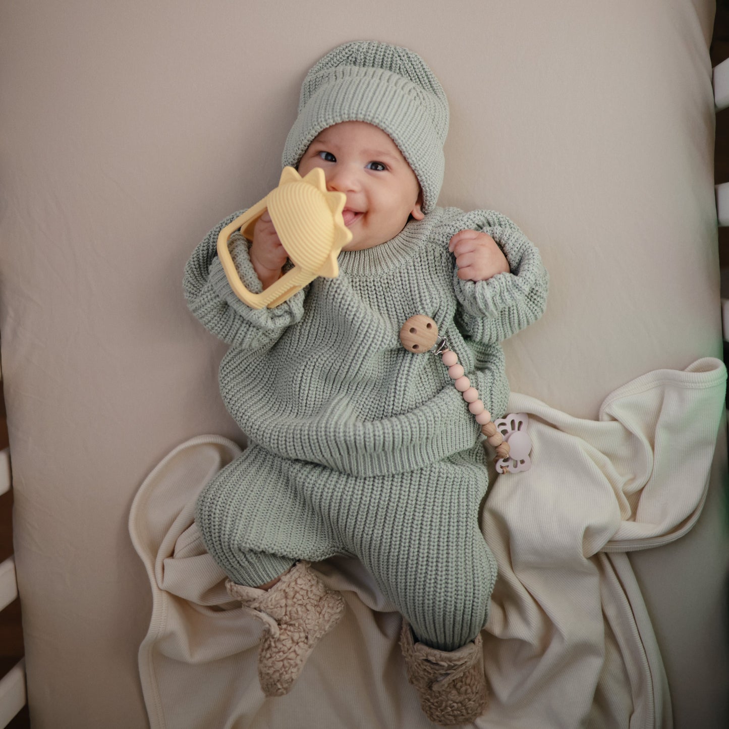 Chunky Knit Sweater - Chickadees Wooden Toys