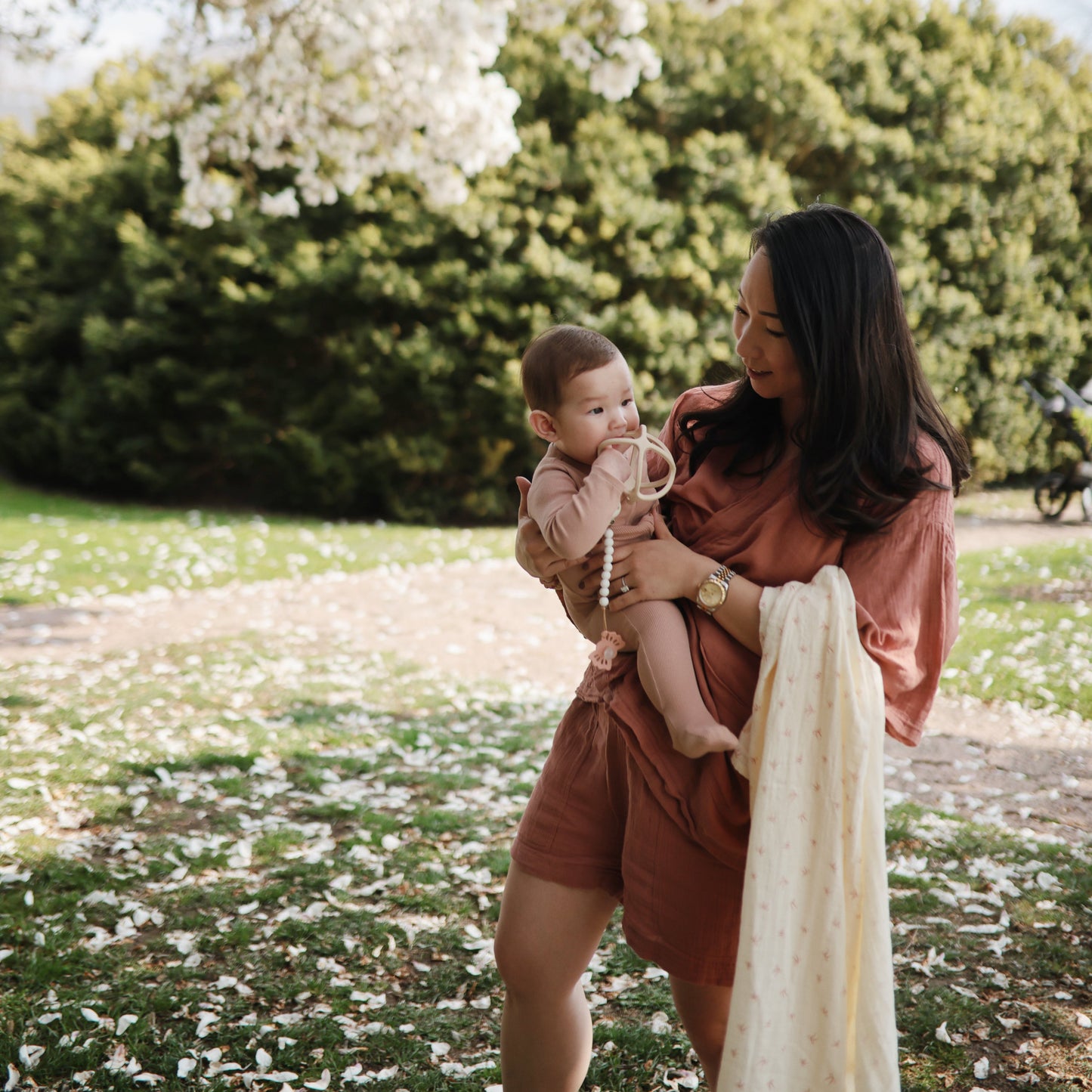 Organic Cotton Muslin Swaddle Blanket - Chickadees Wooden Toys