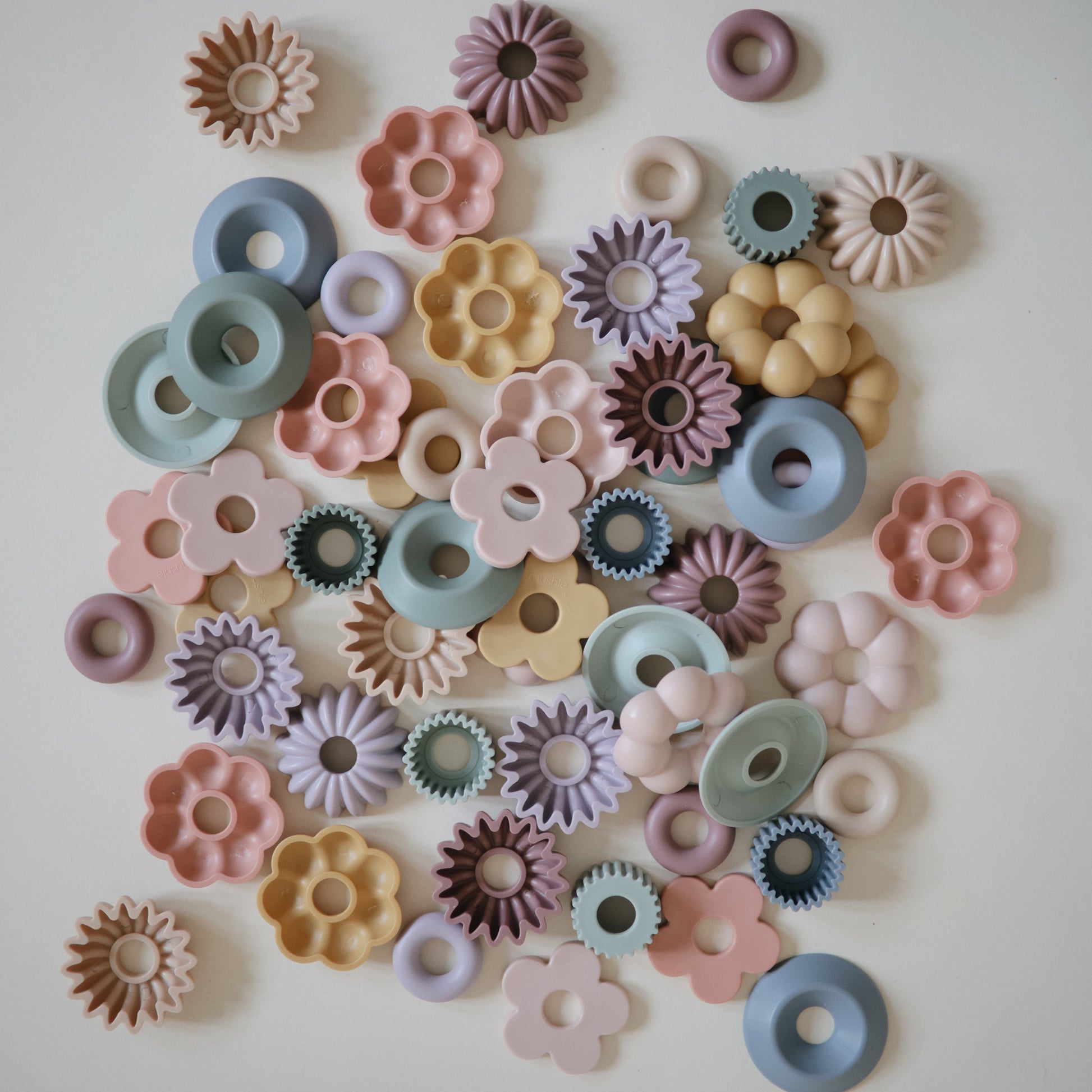 Bead Lacing Toy Set - Chickadees Wooden Toys