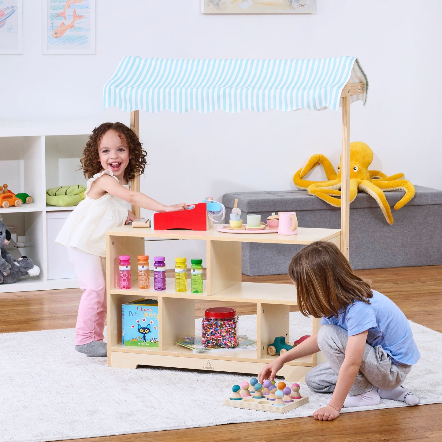 Holly Wooden Market Stand – Kids’ Pretend Play Shop & Display Shelf - Chickadees Wooden Toys