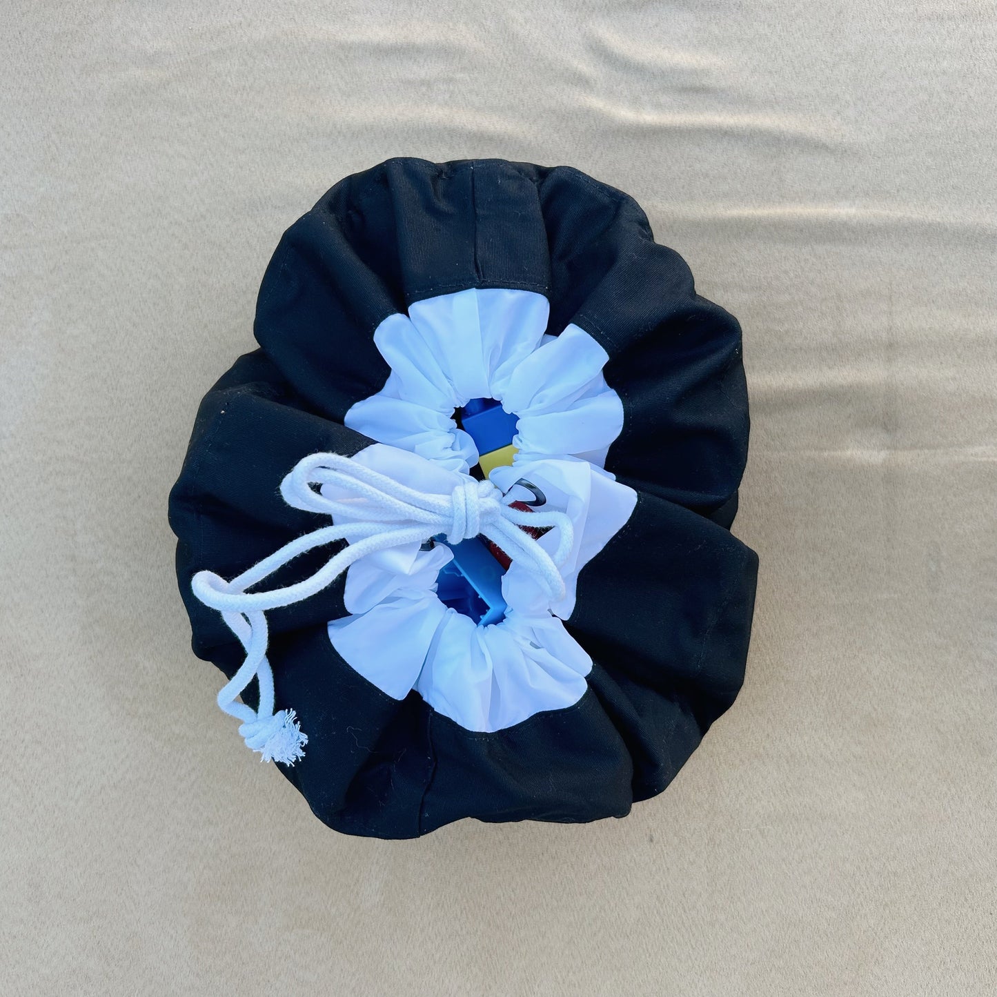 The Cinch (camel/onyx) - Chickadees Wooden Toys