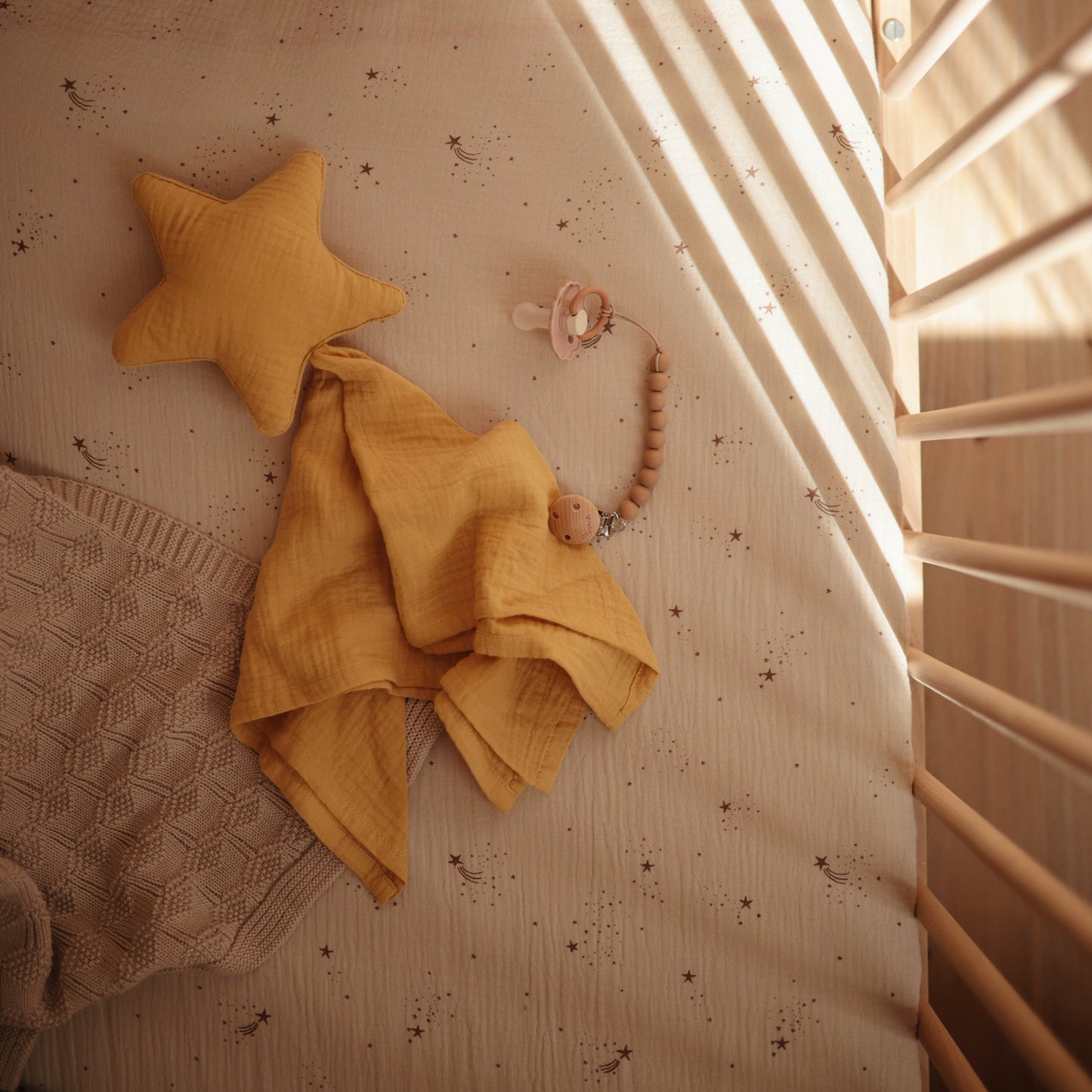 Extra Soft Bassinet Muslin Crib Sheet - Chickadees Wooden Toys
