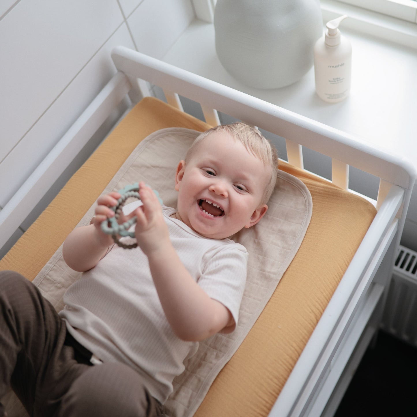 Extra Soft Muslin Crib Sheet - Chickadees Wooden Toys