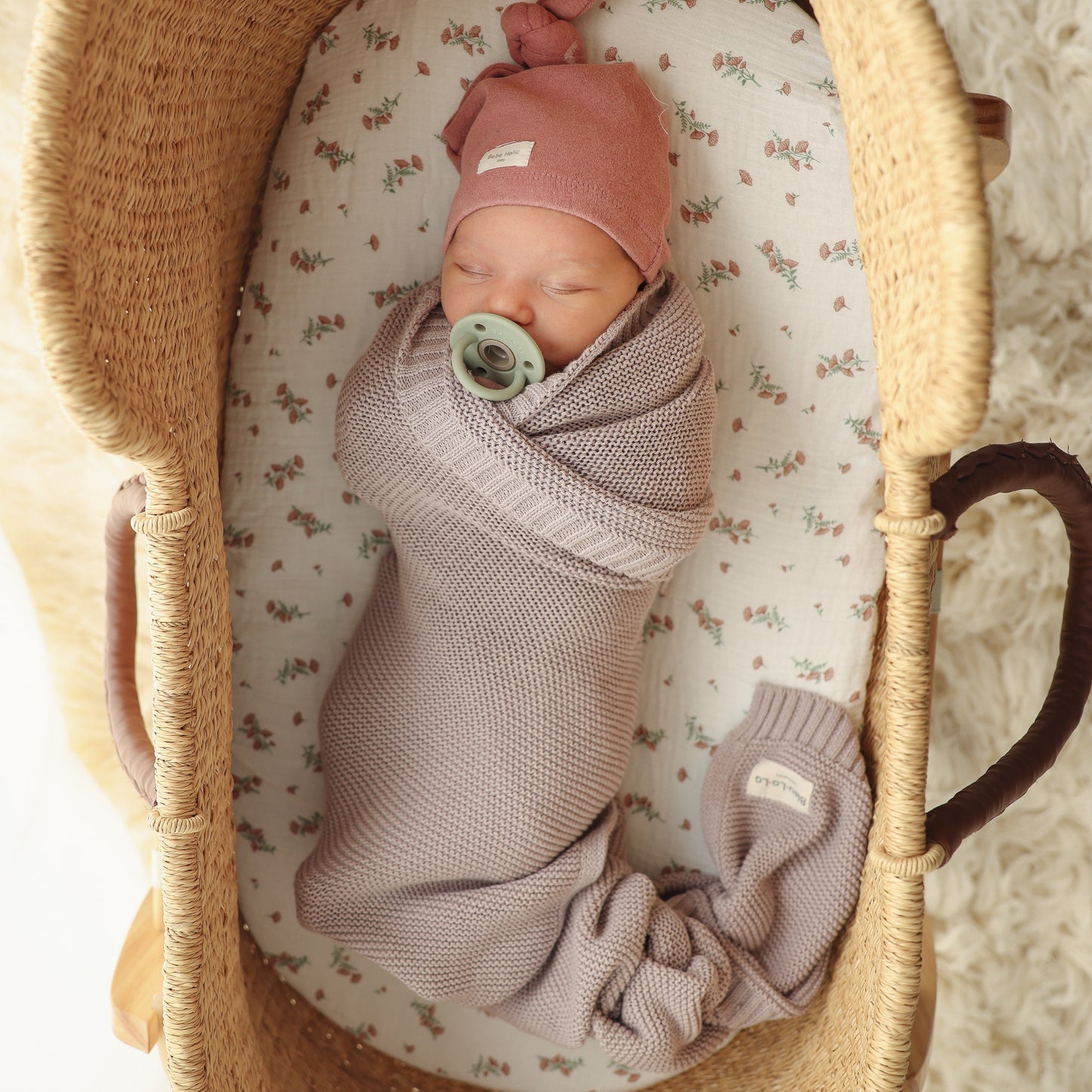 Heritage Knit - 100% Organic Cotton Luxury Knit Baby Swaddle Blanket - Chickadees Wooden Toys