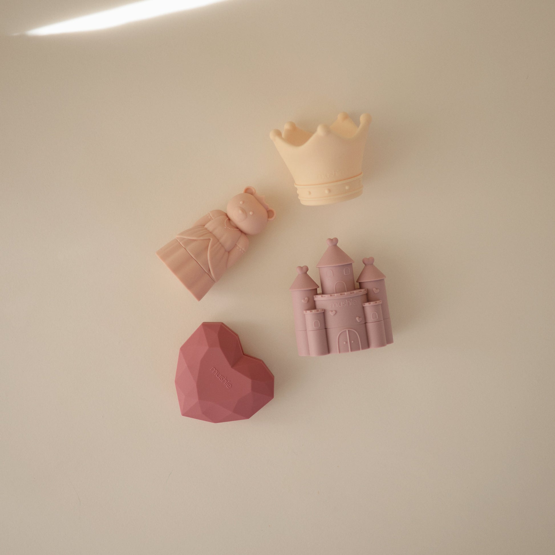 Princess Mold Free Bath Play Set - Chickadees Wooden Toys
