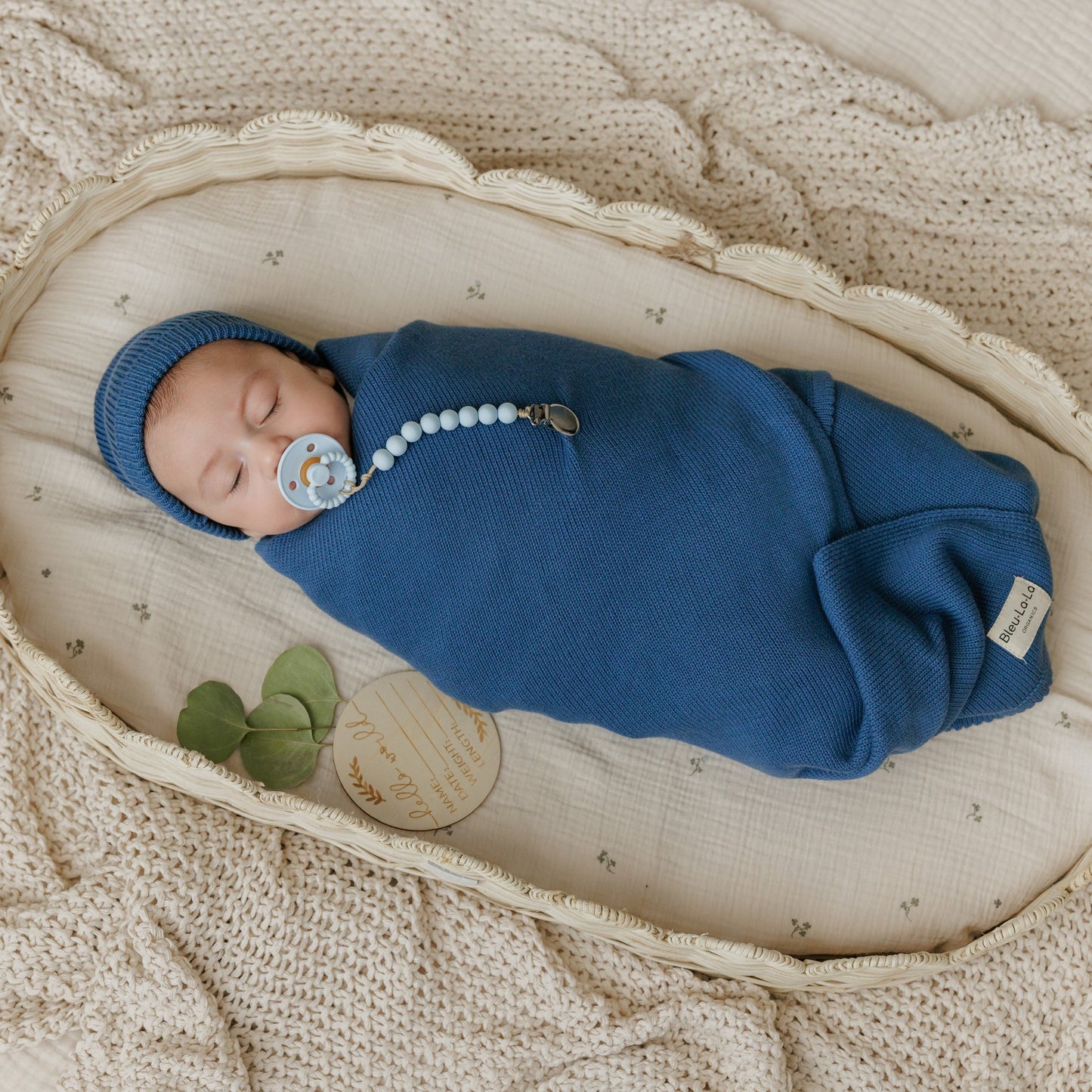 Luxe Collection 100% Organic Cotton Luxury Knit Baby Blanket + Hat Set with Gift Box - Chickadees Wooden Toys