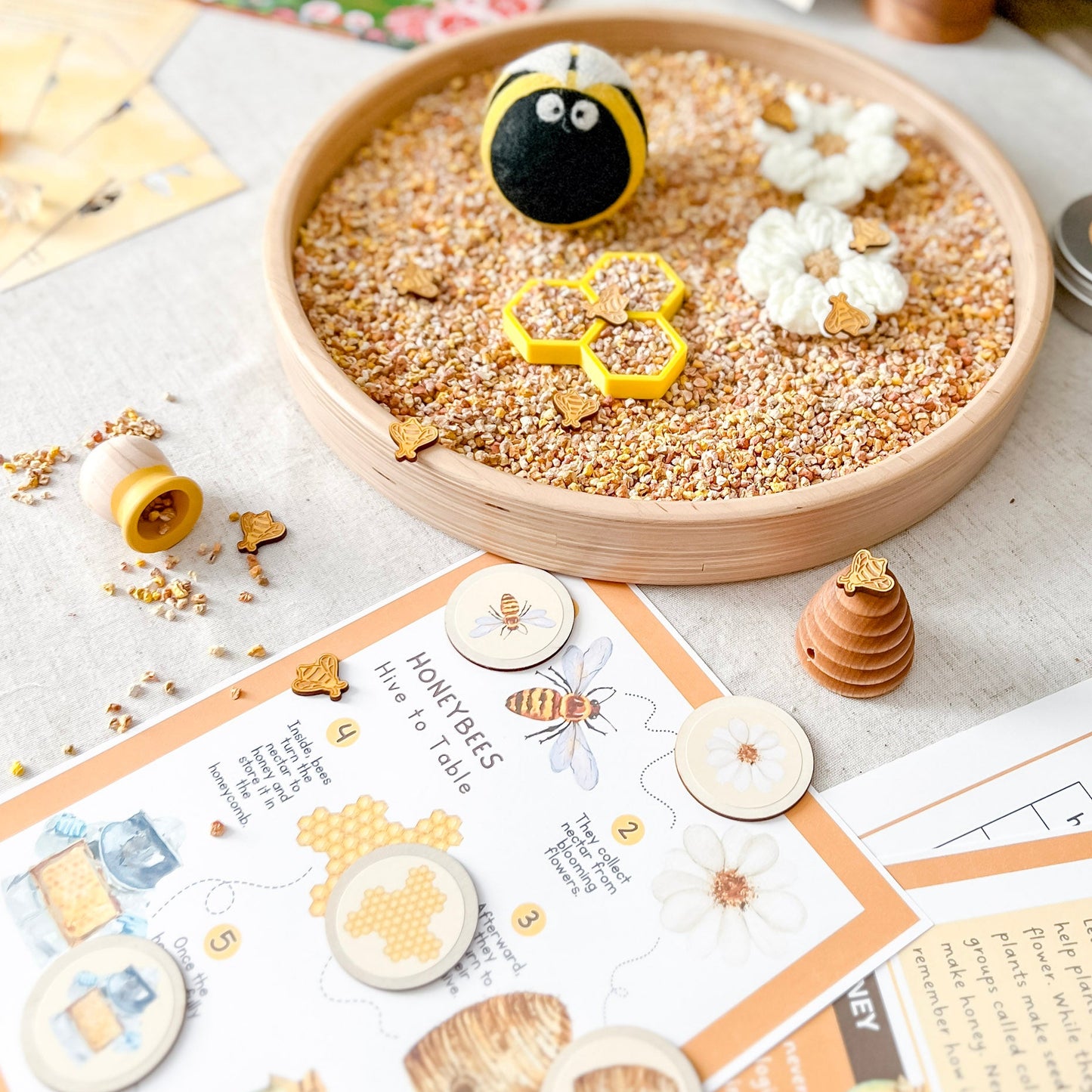 Honeybee Dig & Play - Chickadees Wooden Toys