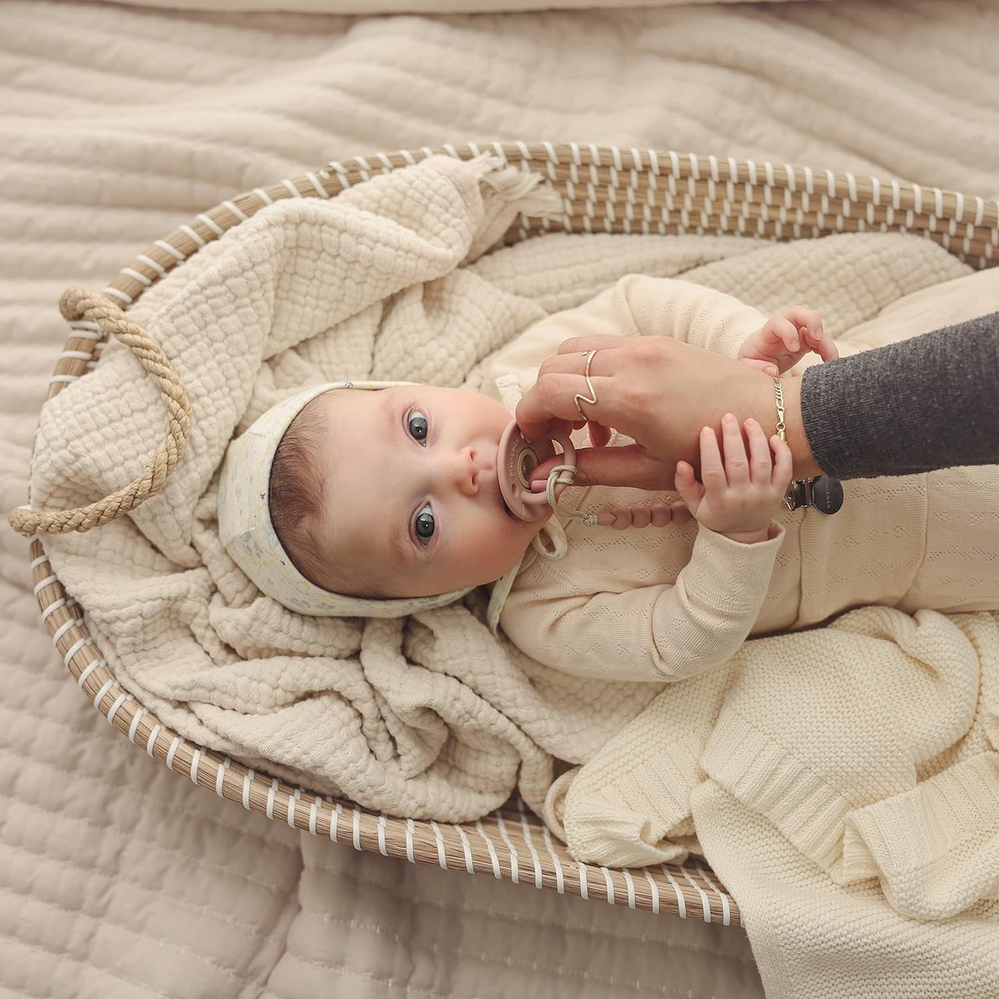 Heritage Knit - 100% Organic Cotton Luxury Knit Baby Swaddle Blanket - Chickadees Wooden Toys