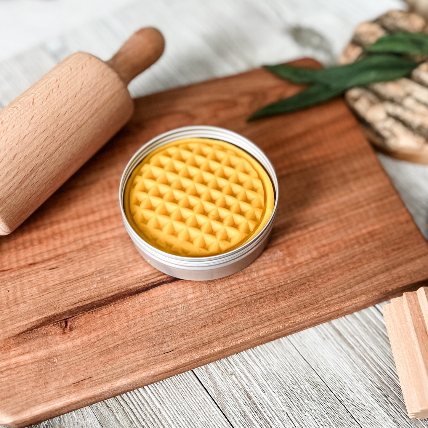 Apple Barn - Golden Delicious