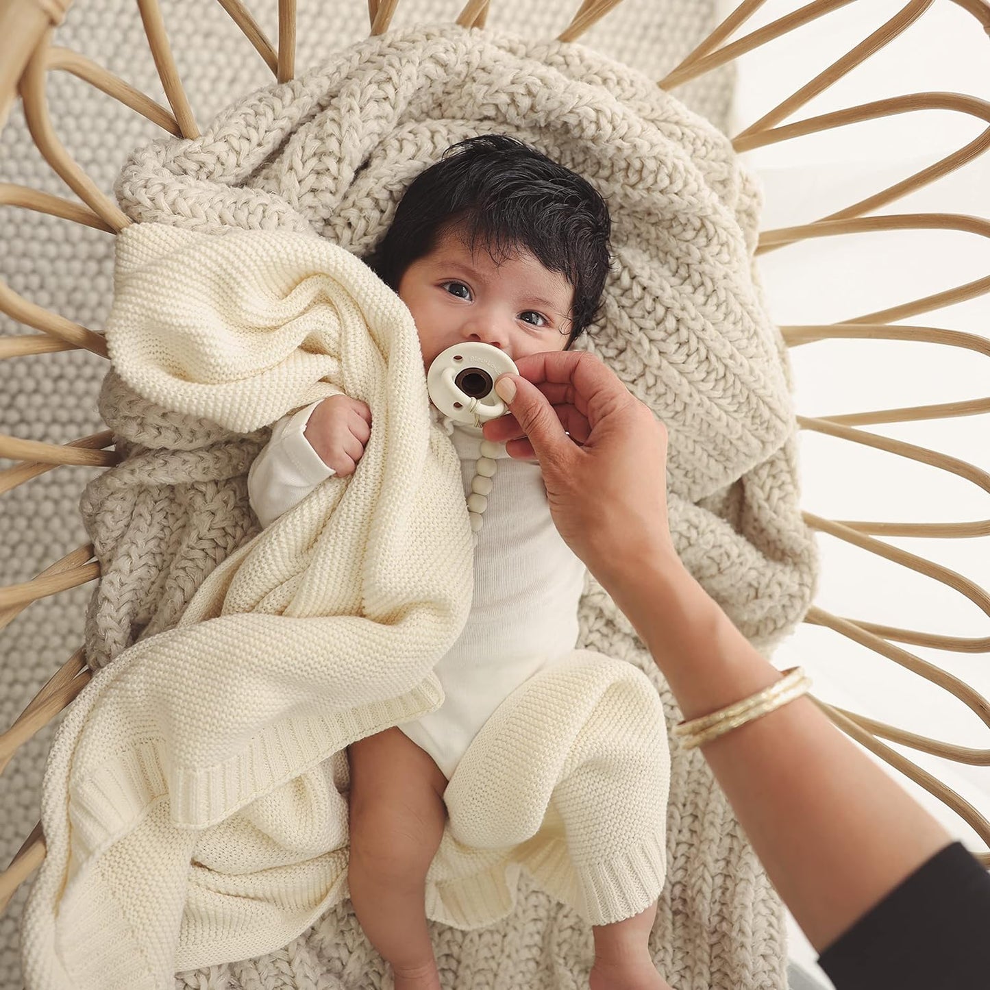 Heritage Knit - 100% Organic Cotton Luxury Knit Baby Swaddle Blanket - Chickadees Wooden Toys