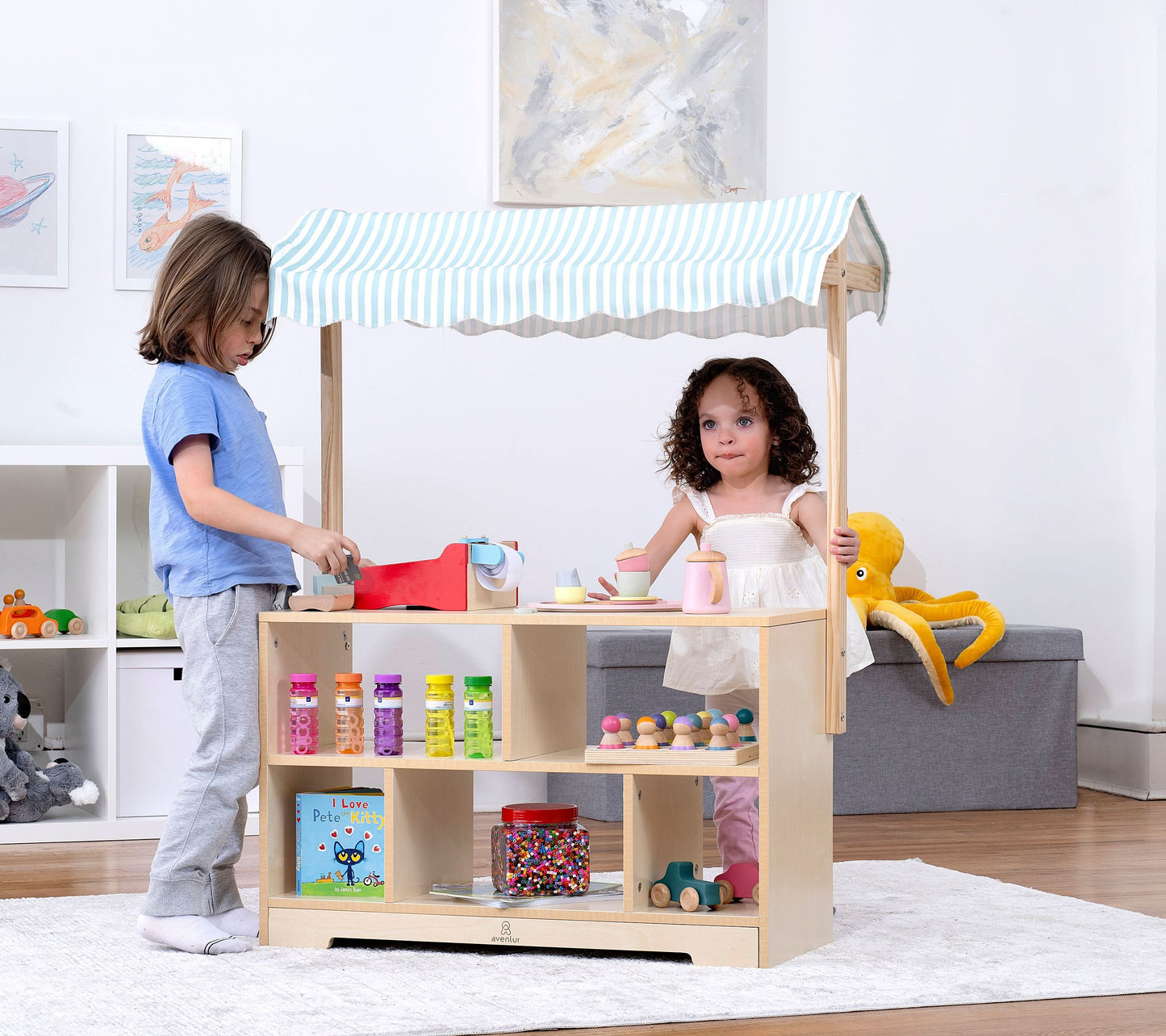 Holly Wooden Market Stand – Kids’ Pretend Play Shop & Display Shelf - Chickadees Wooden Toys