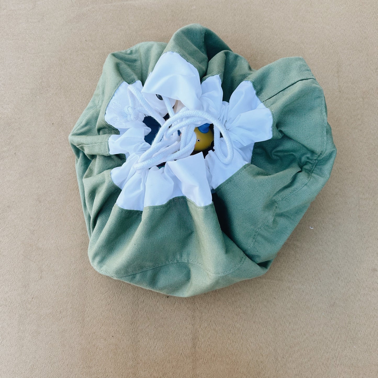 The Cinch (check/olive) - Chickadees Wooden Toys