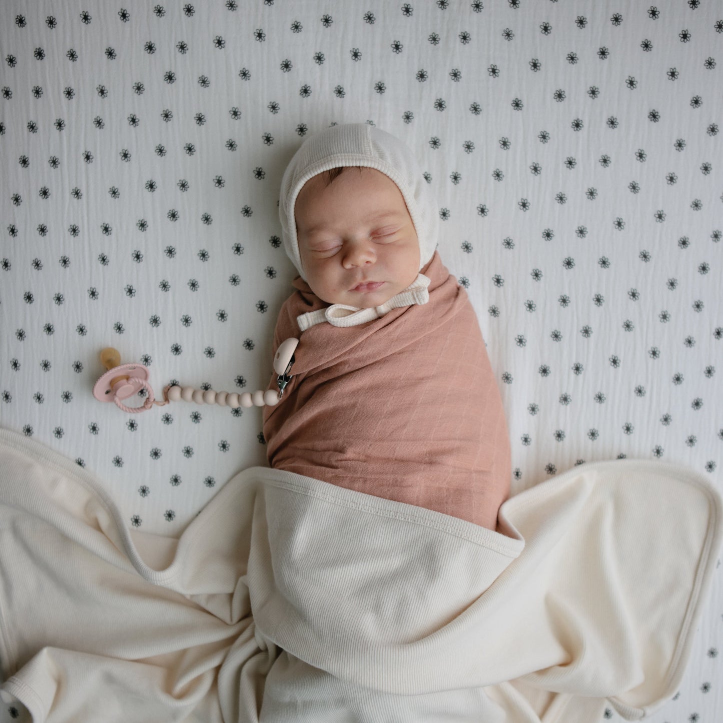 Extra Soft Muslin Crib Sheet - Chickadees Wooden Toys