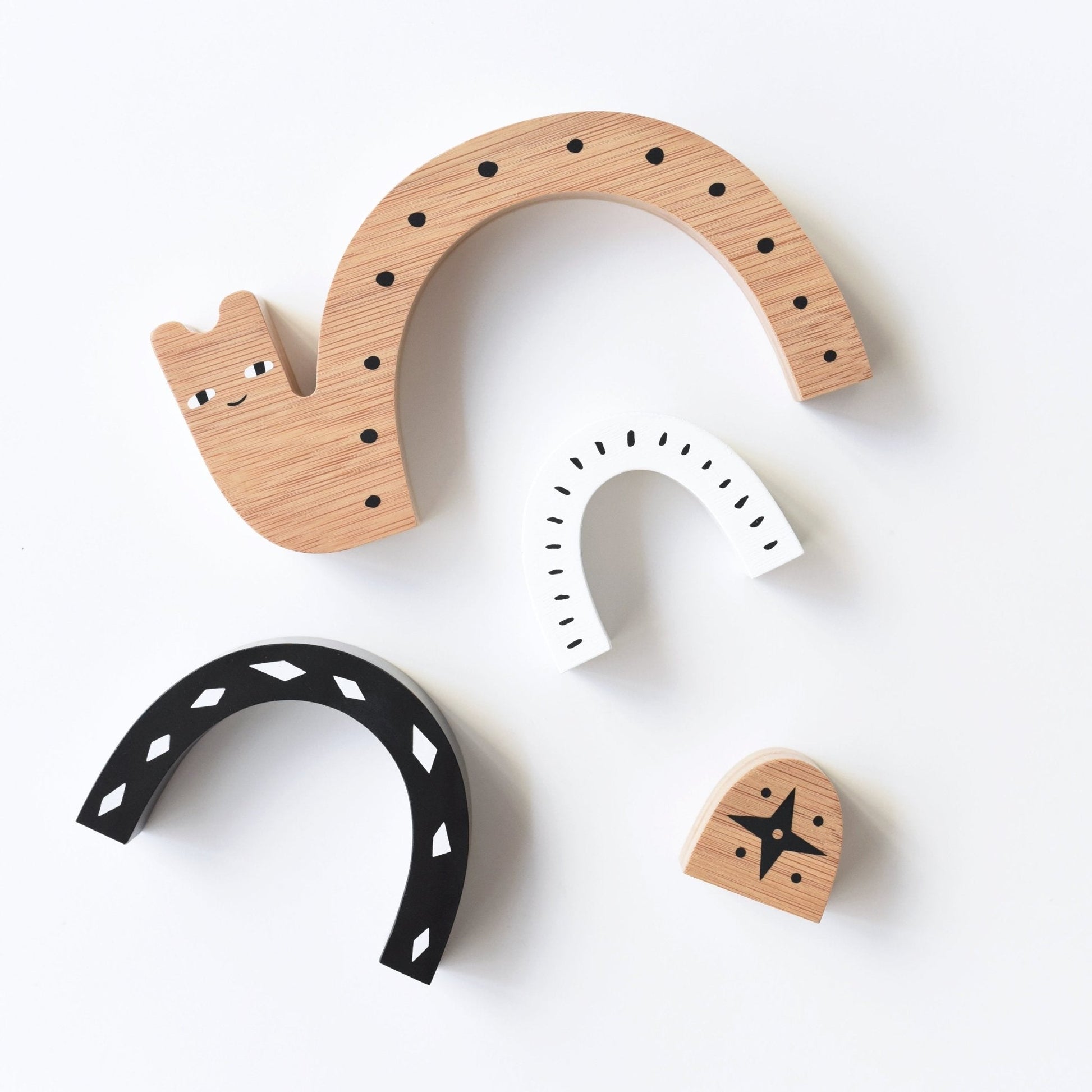 Bamboo Nesting Snail - Chickadees Wooden Toys