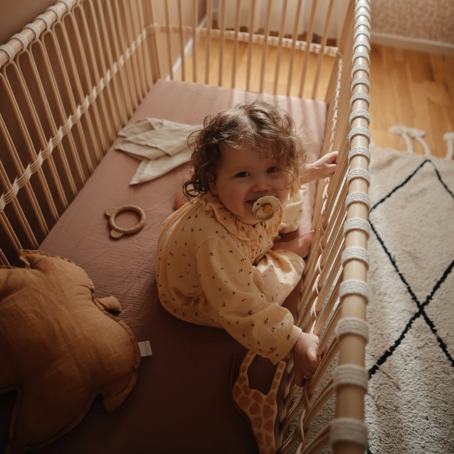 Extra Soft Muslin Crib Sheet - Chickadees Wooden Toys