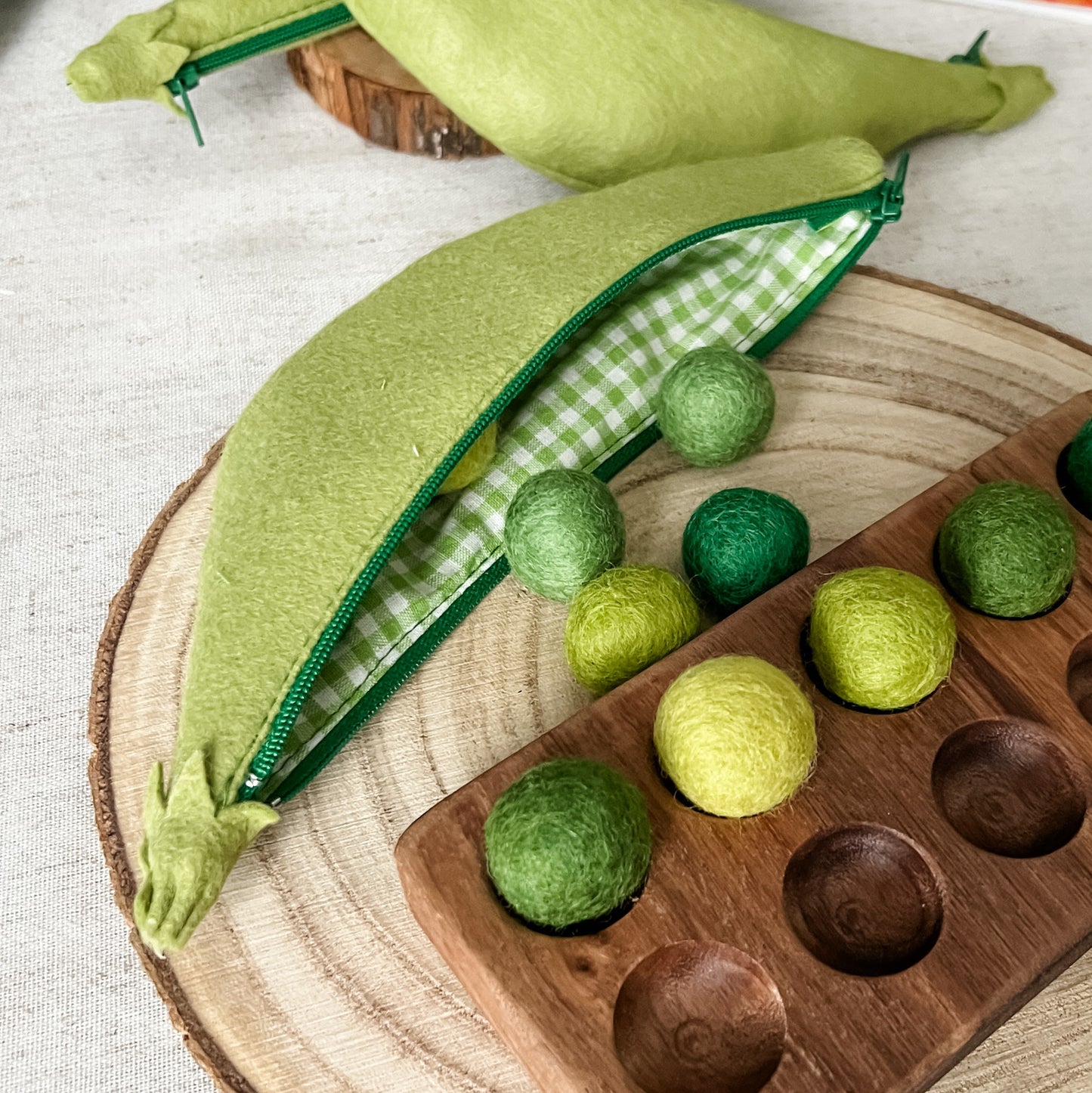 Peas in a Pod - Chickadees Wooden Toys