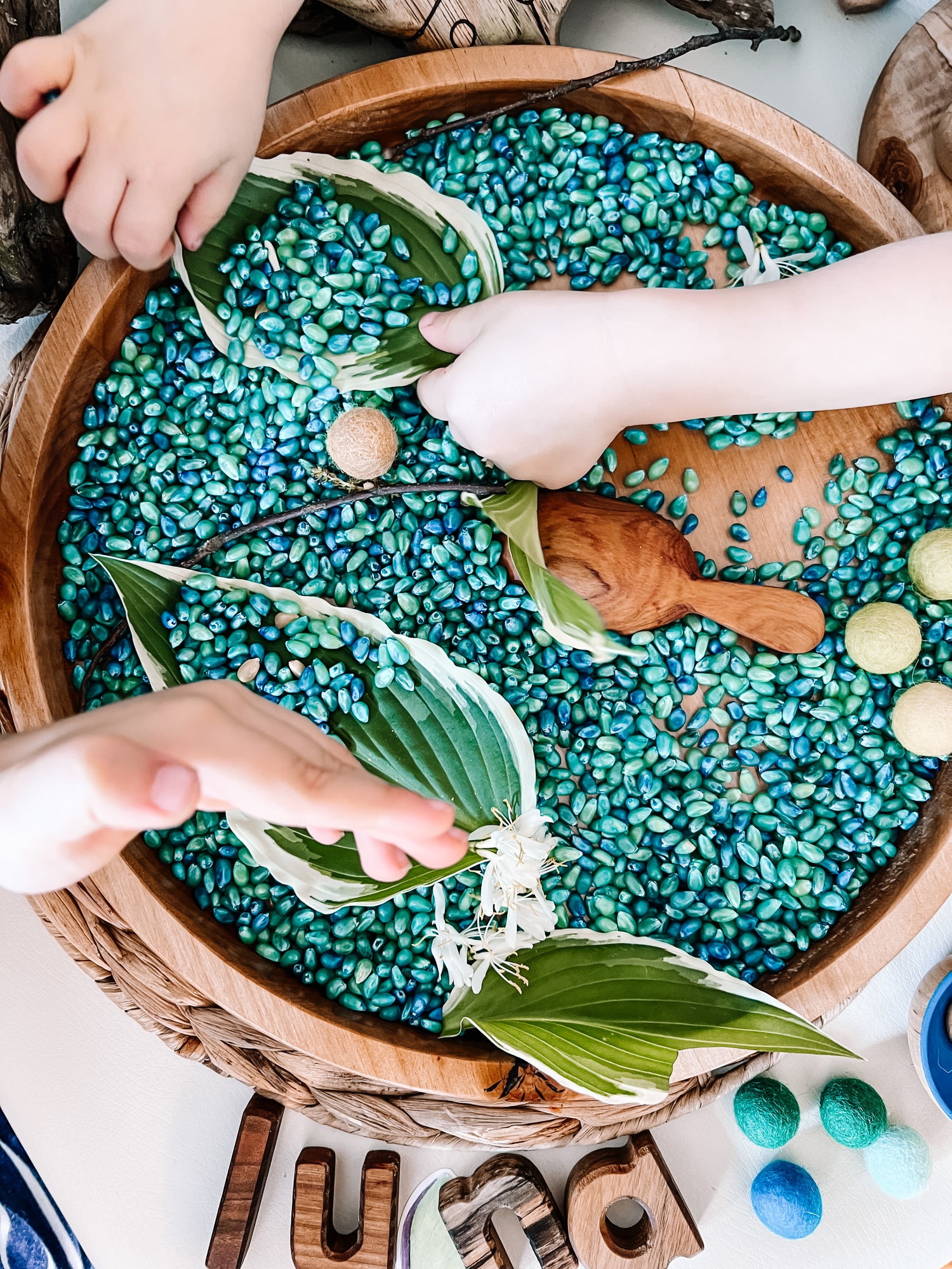 Sensory Play 📸 @littlemyro