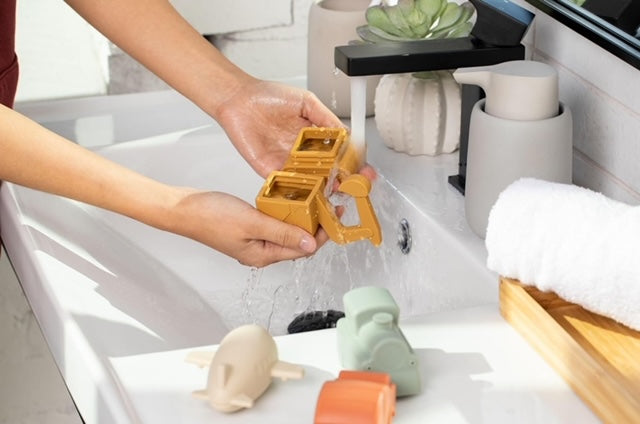 Vehicle Bath Toy Set - Chickadees Wooden Toys