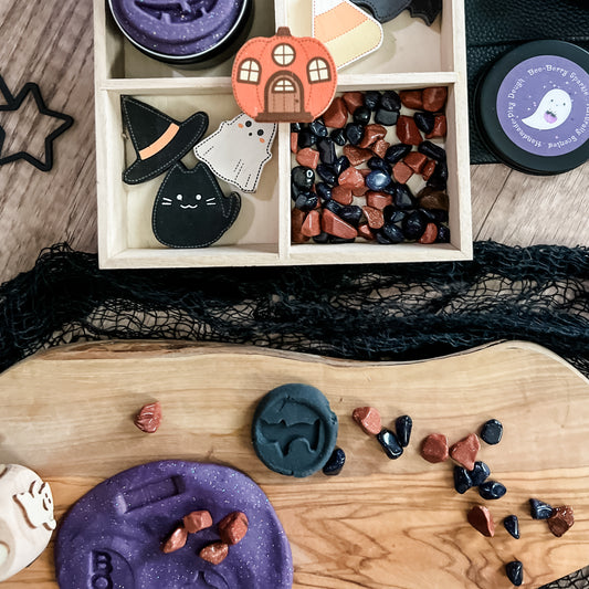 Halloween Play Dough Tray - Chickadees Wooden Toys