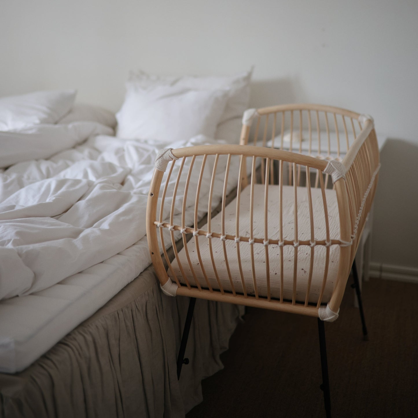 Extra Soft Muslin Crib Sheet - Chickadees Wooden Toys