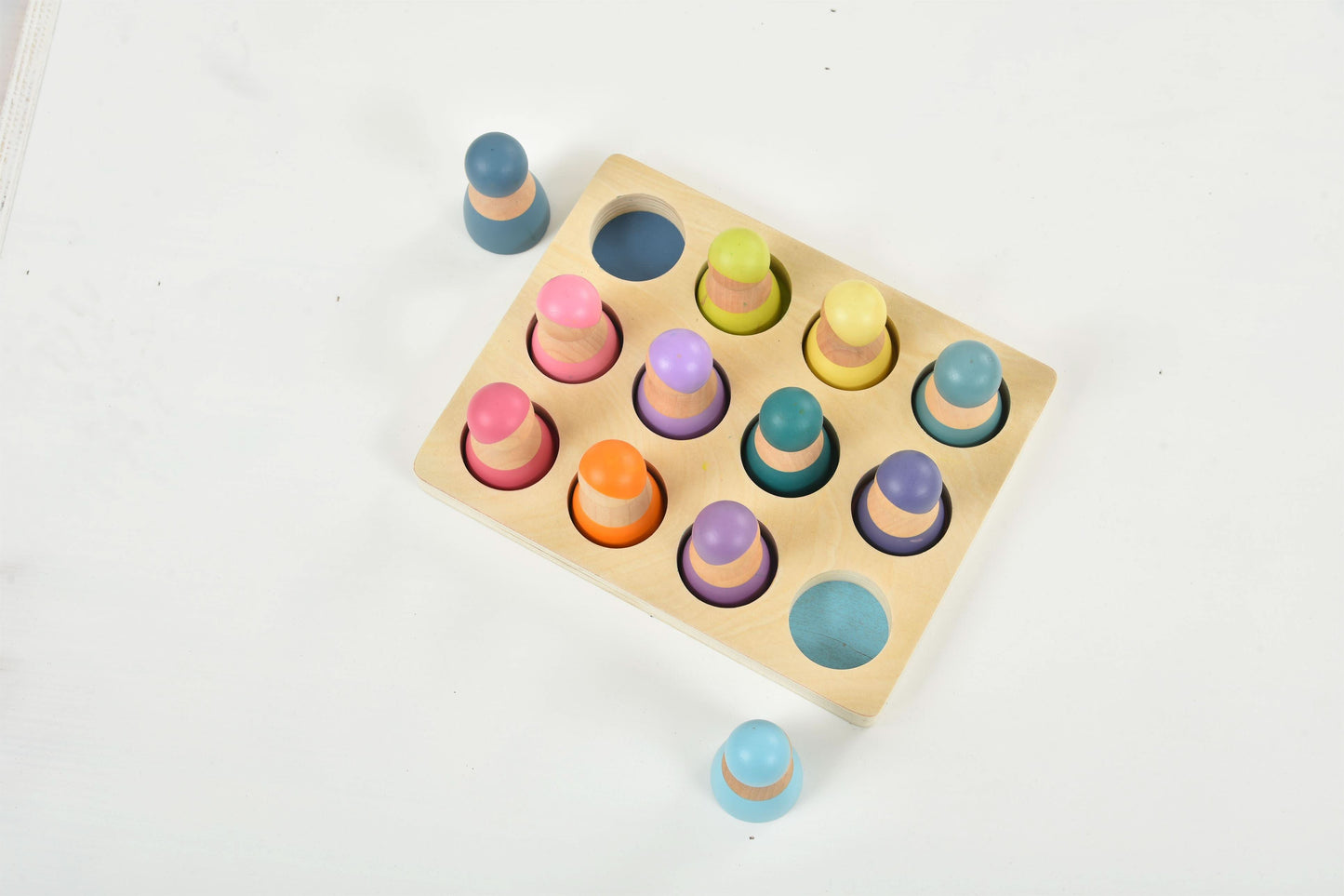 Wooden Rainbow Peg Dolls Figures 12 Piece Set - Chickadees Wooden Toys