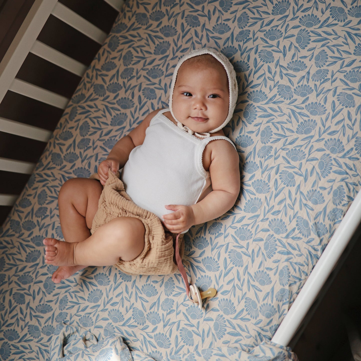Extra Soft Muslin Crib Sheet - Chickadees Wooden Toys