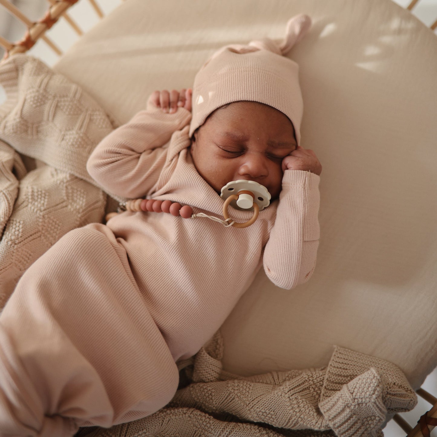 Extra Soft Muslin Crib Sheet - Chickadees Wooden Toys