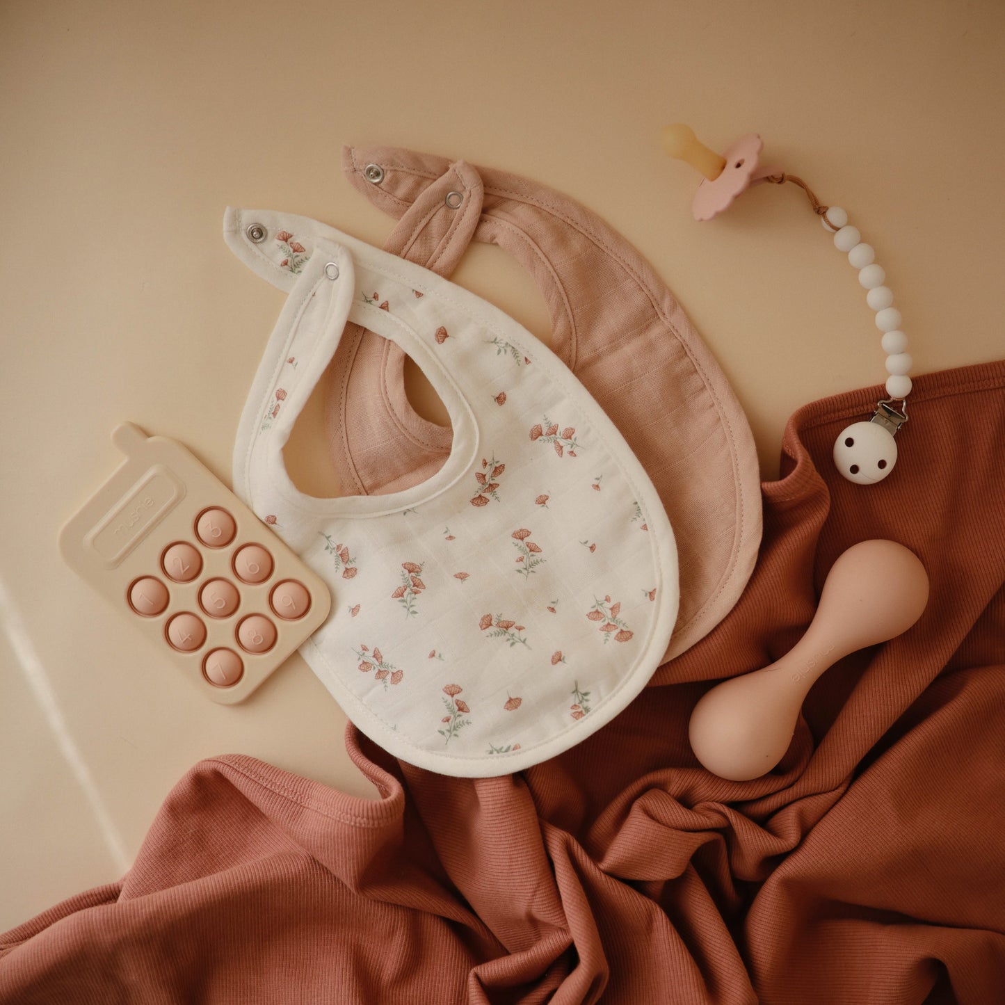 Muslin Bib - Chickadees Wooden Toys