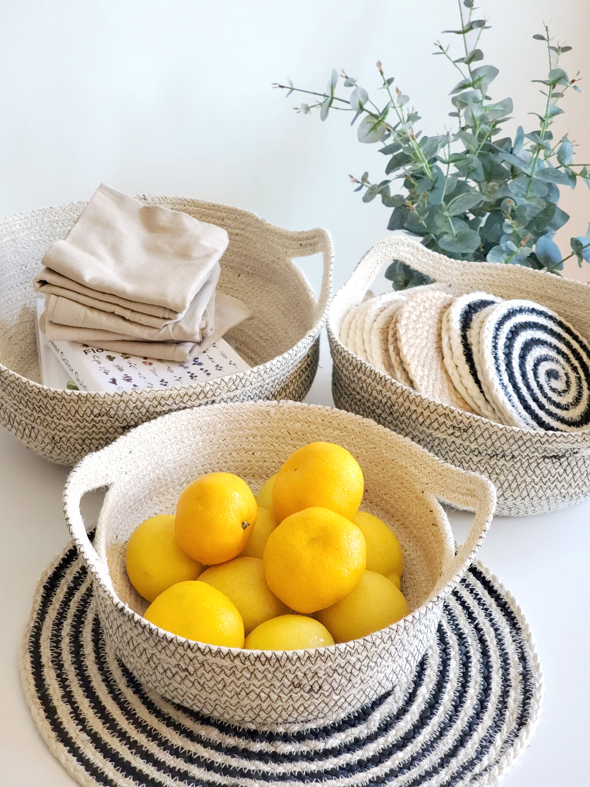 Amari Fruit Bowl - Black - Chickadees Wooden Toys