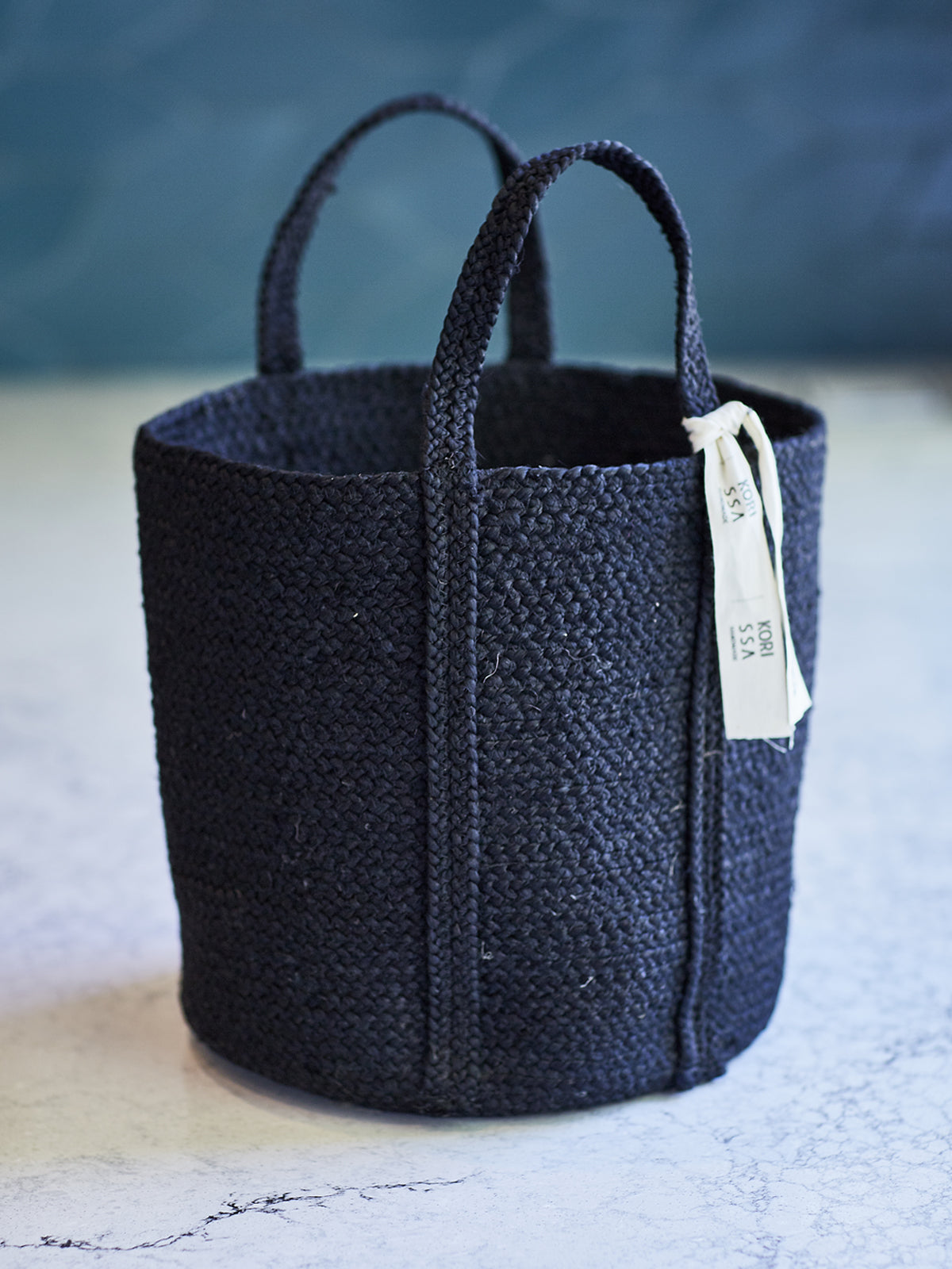 Kata Basket with handle - Black - Chickadees Wooden Toys