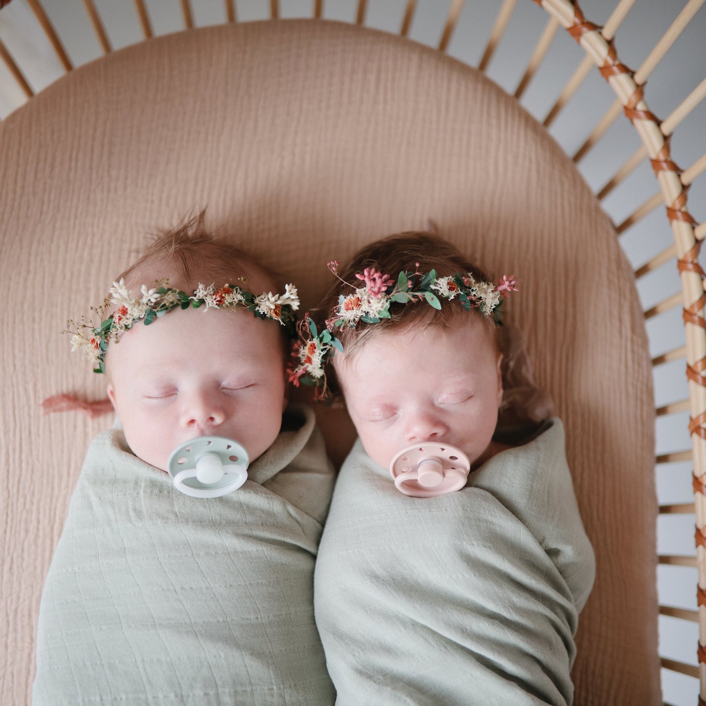 Extra Soft Muslin Crib Sheet - Chickadees Wooden Toys