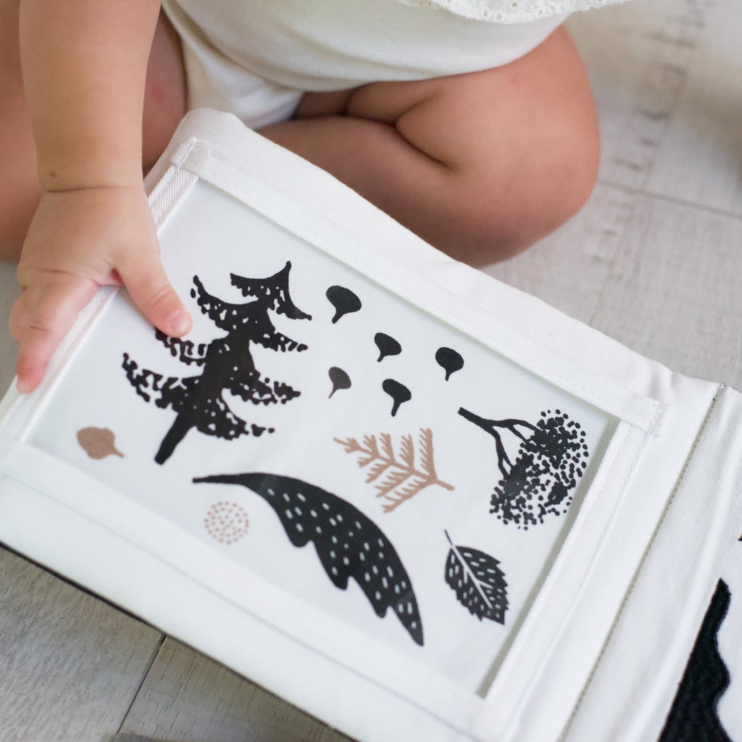 Baby Tummy Time Gallery with Mirror - Chickadees Wooden Toys