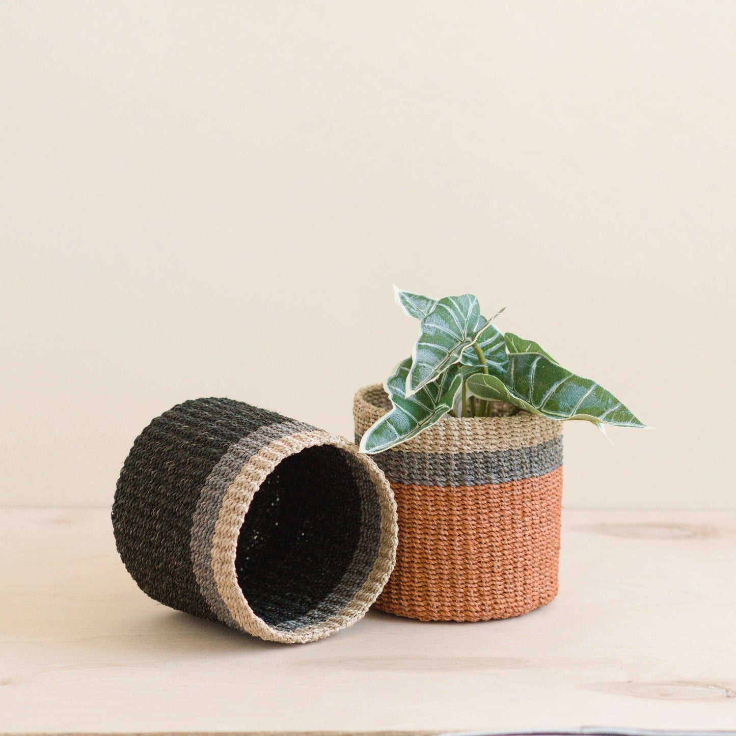 Black Tabletop Mini Basket - Handmade Baskets | LIKHÂ - Chickadees Wooden Toys