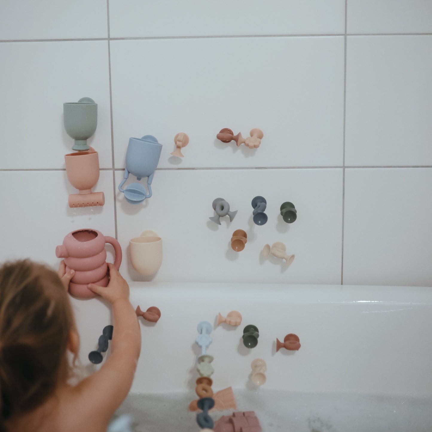 Pour and Play Bath Set - Chickadees Wooden Toys