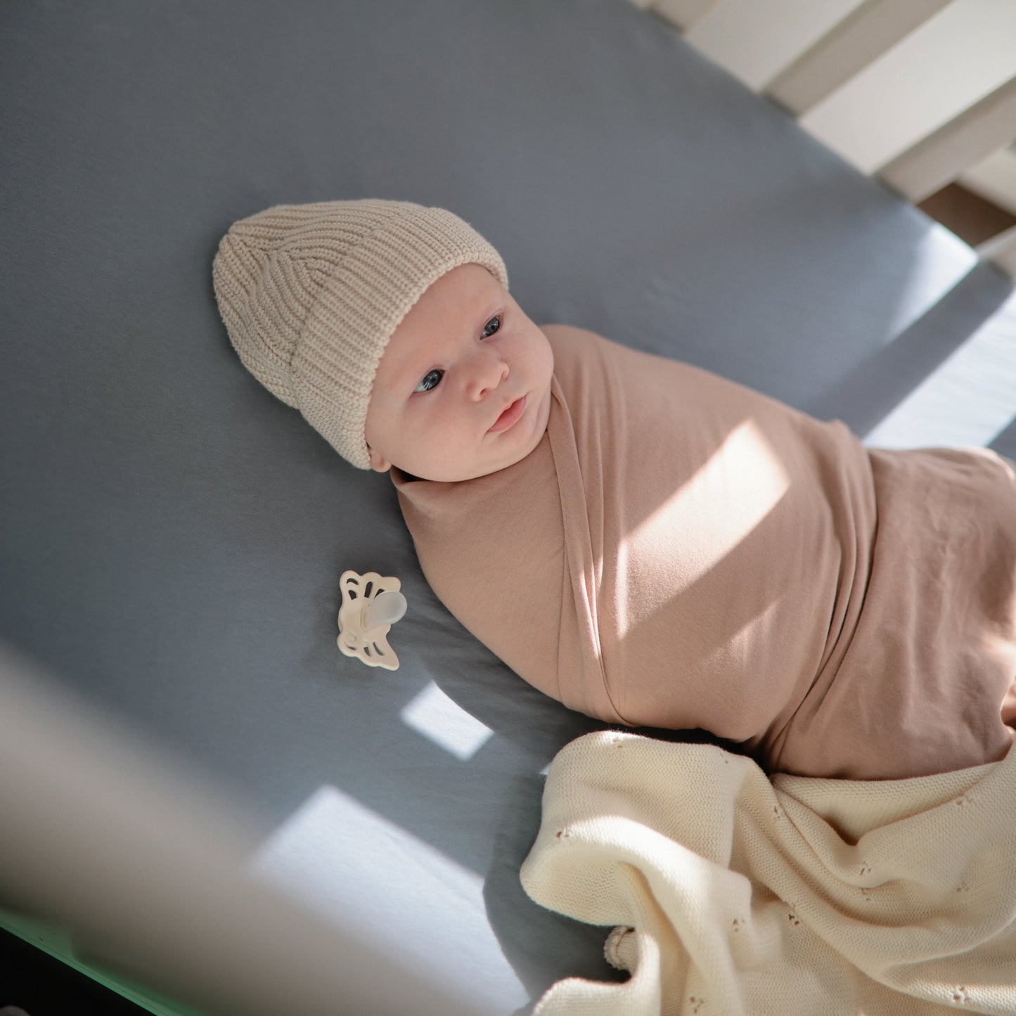 Stretchy Bassinet Sheet - Chickadees Wooden Toys