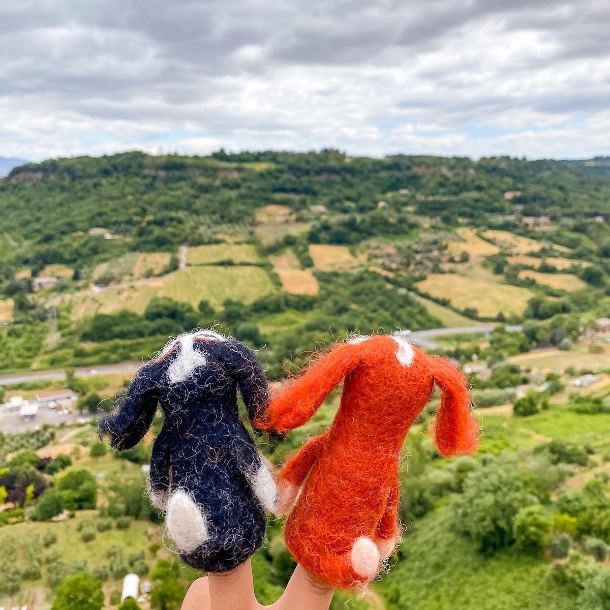 Cavalier King Charles Spaniel finger puppet - Orange - Chickadees Wooden Toys