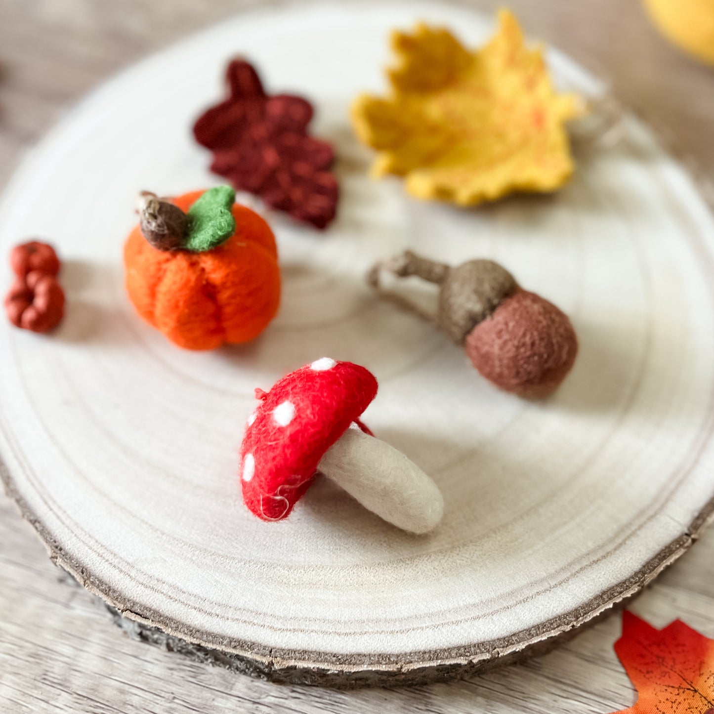Wool Felt Woodland Treasures - Chickadees Wooden Toys