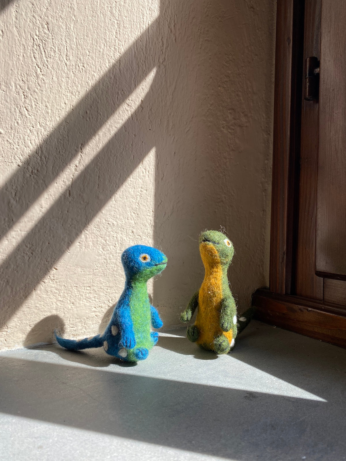 Dino Brothers Finger Puppets - Chickadees Wooden Toys
