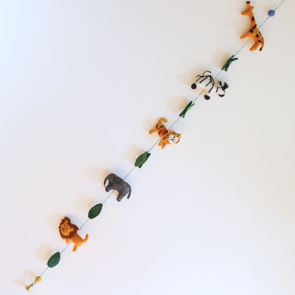 Felt African Safari Animal Garland - Chickadees Wooden Toys