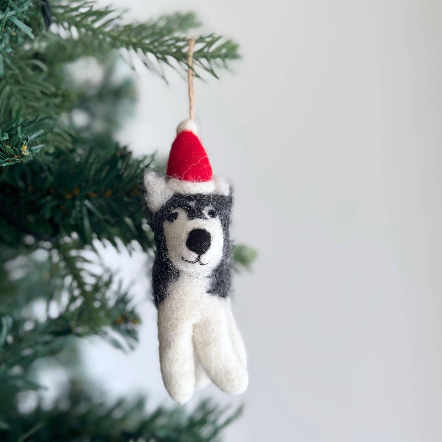 Felt Ornament - Husky with Christmas Hat - Chickadees Wooden Toys