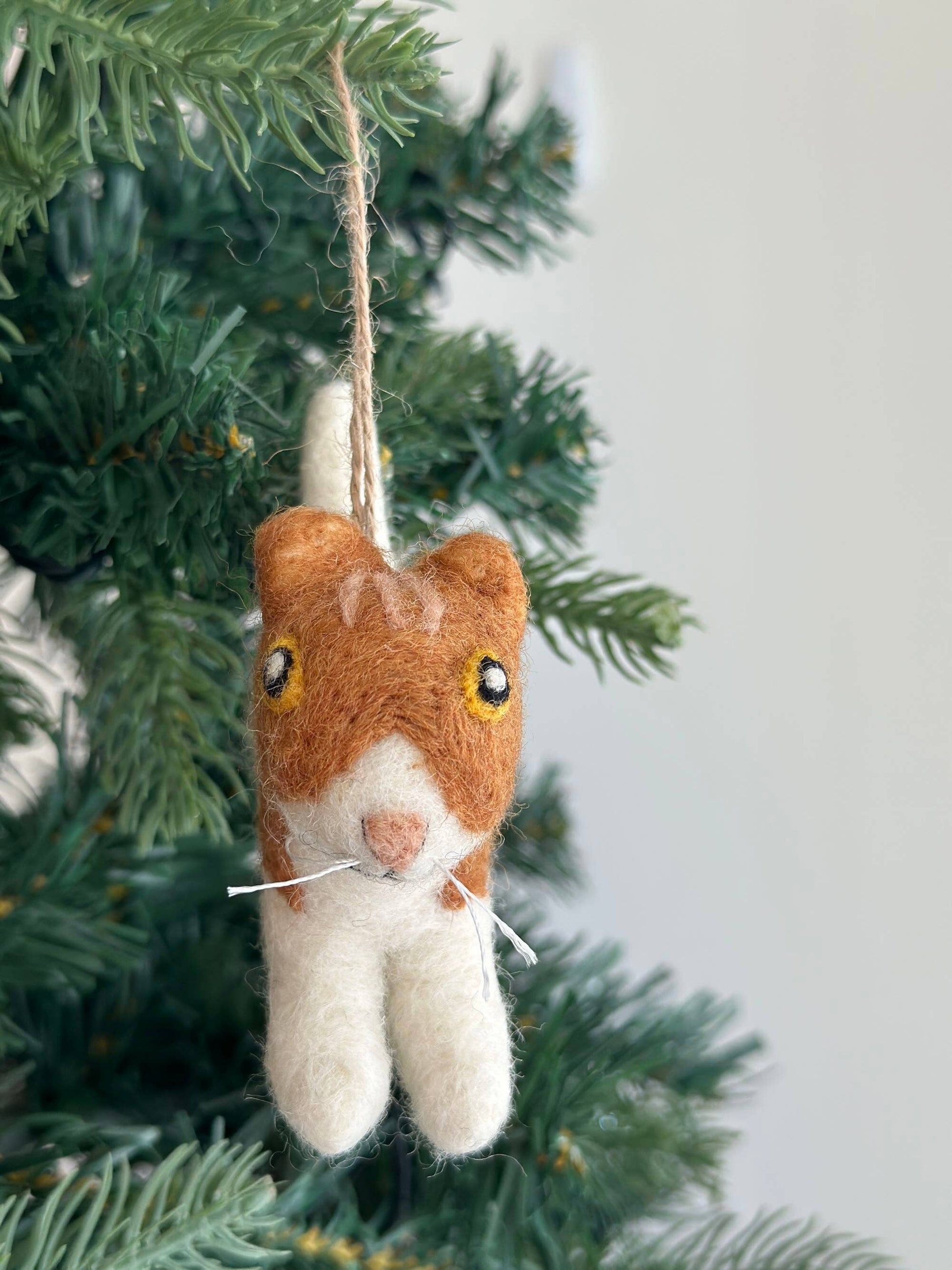 Felt Ornament - Playful Cat - Chickadees Wooden Toys