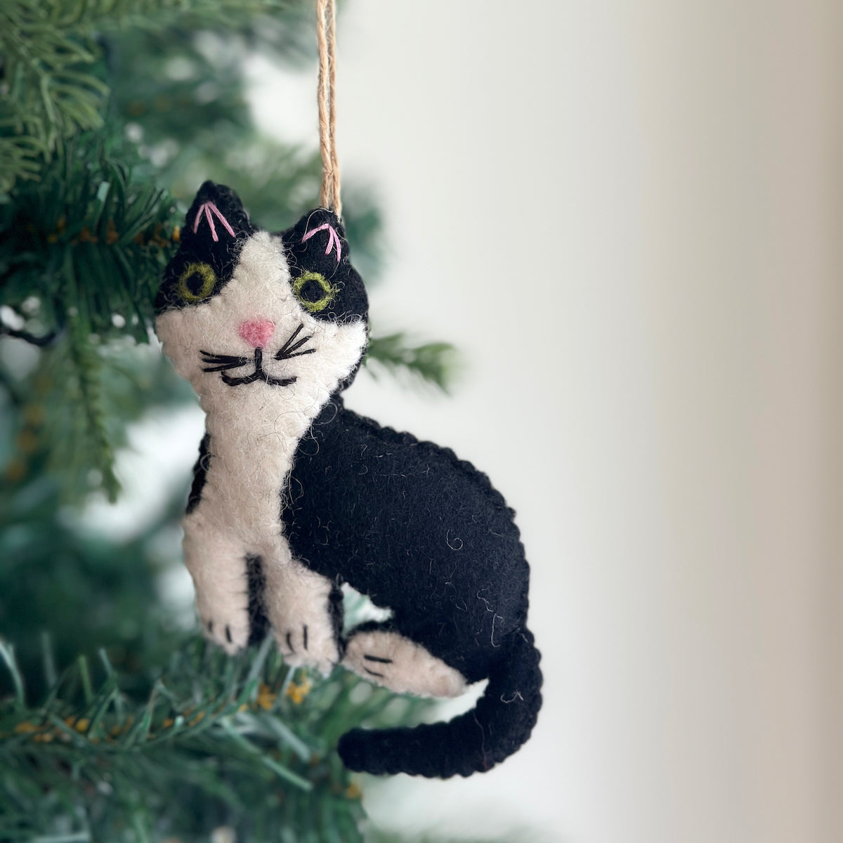 Felt Ornament - Stitched Cat - Chickadees Wooden Toys