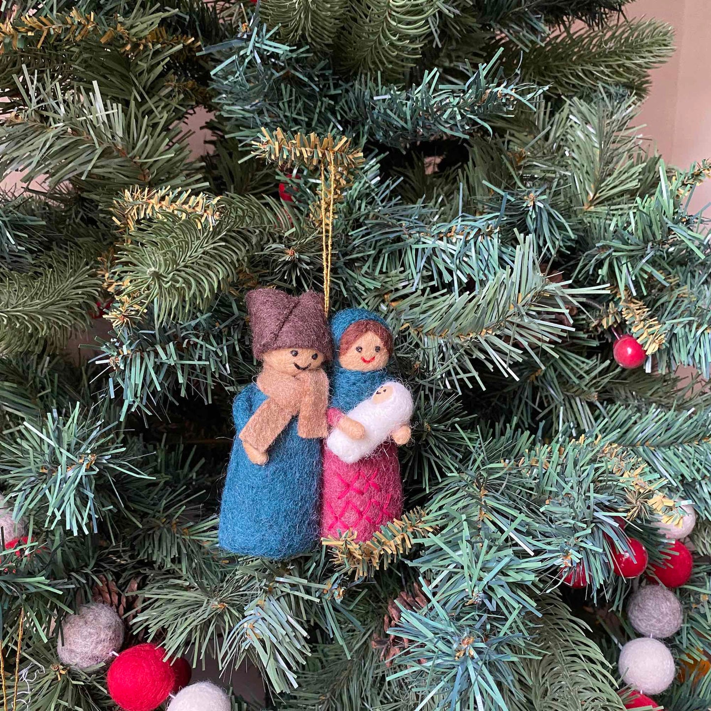 Felt Ornament - The Nativity Scene - Chickadees Wooden Toys