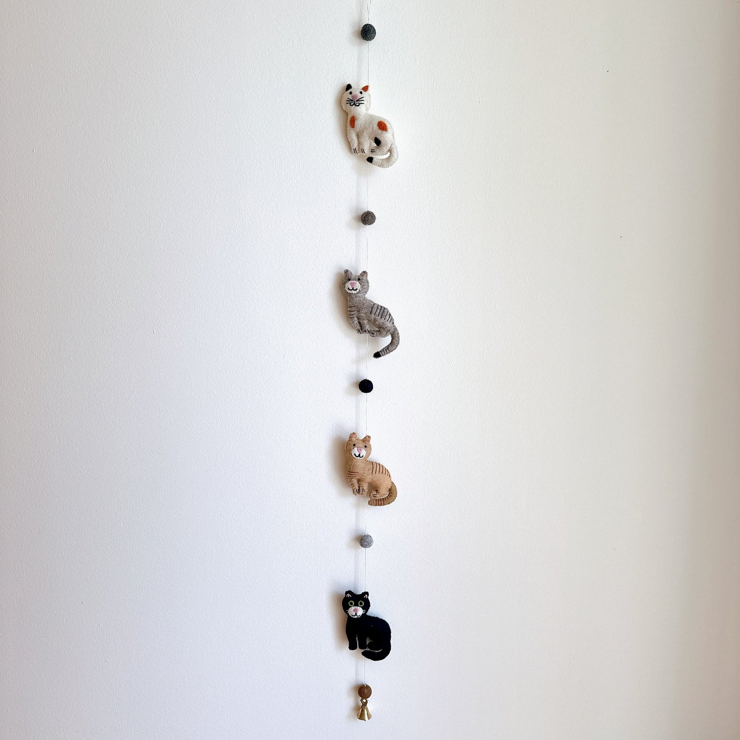 Felt Stitched Cat Garland - Chickadees Wooden Toys